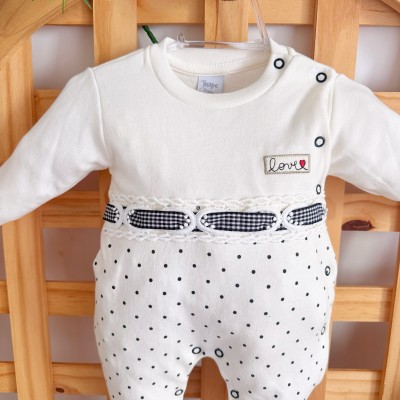  Macacão Trape Zape- Love off com poa preto